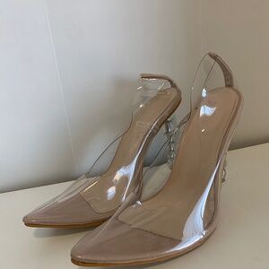 Clear Beaded Pump